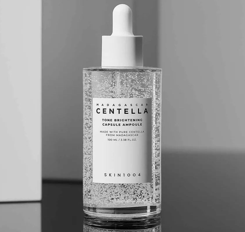 Skin1004Madagascar Centella Tone Brightening Capsule Ampoule - Sérum illuminateur